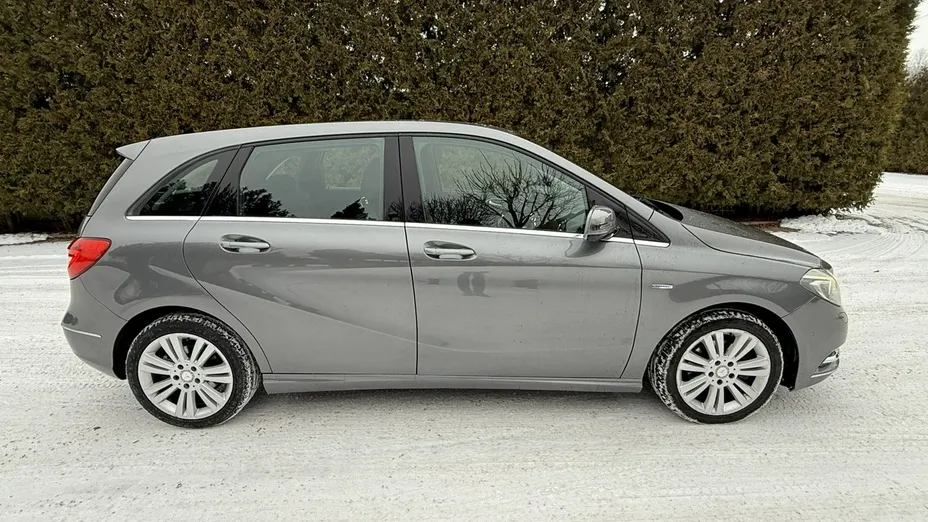 MERCEDES-BENZ B Klasa -