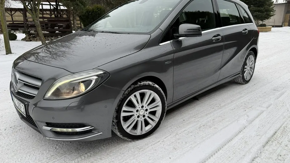 MERCEDES-BENZ B Klasa -