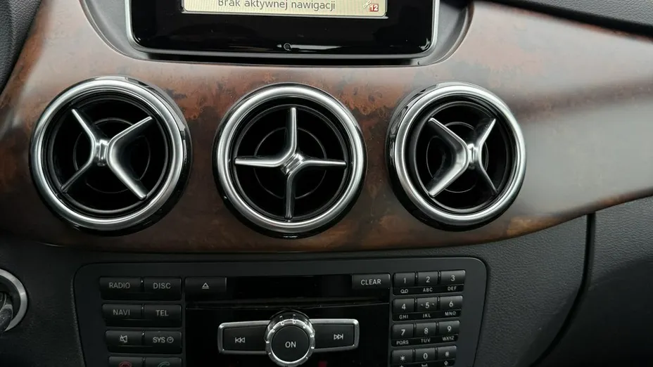 MERCEDES-BENZ B Klasa -