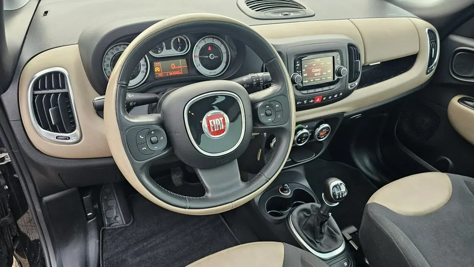 FIAT 500L -