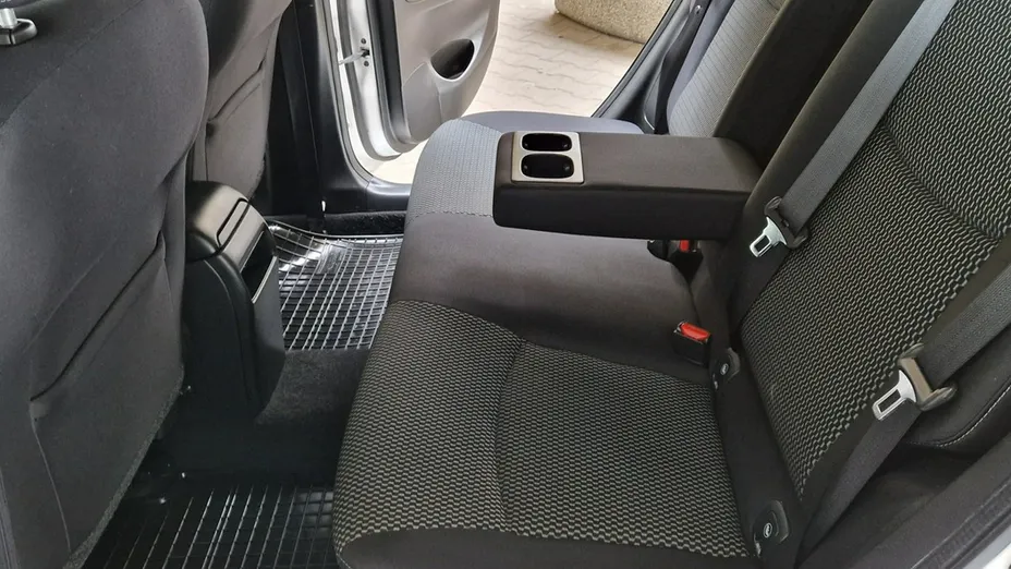 NISSAN Pulsar -