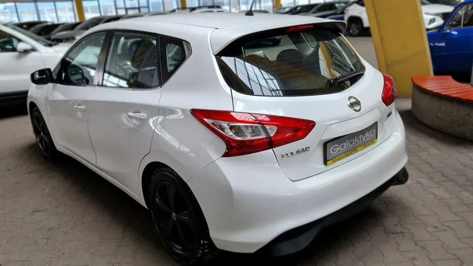 NISSAN Pulsar -