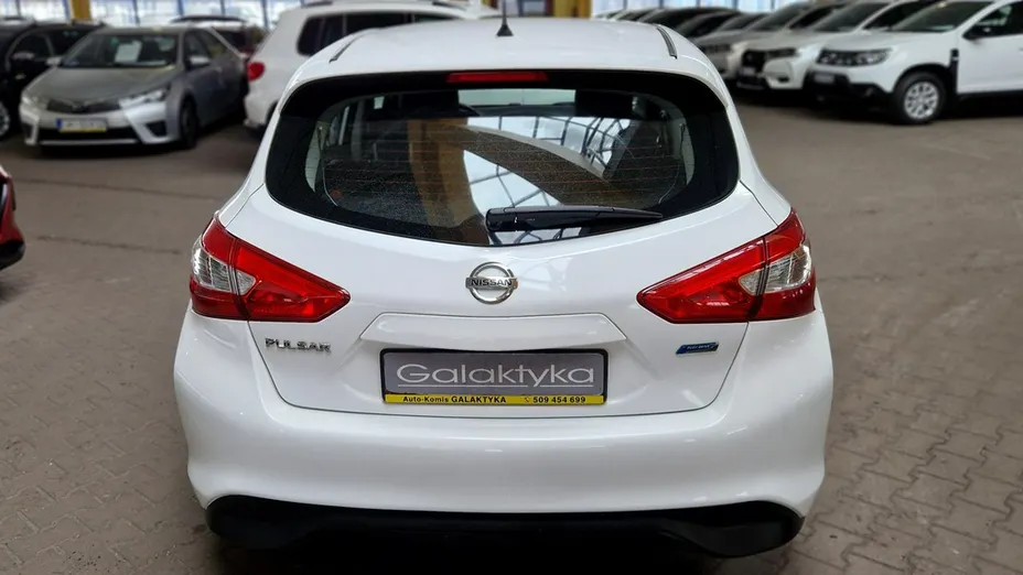 NISSAN Pulsar -