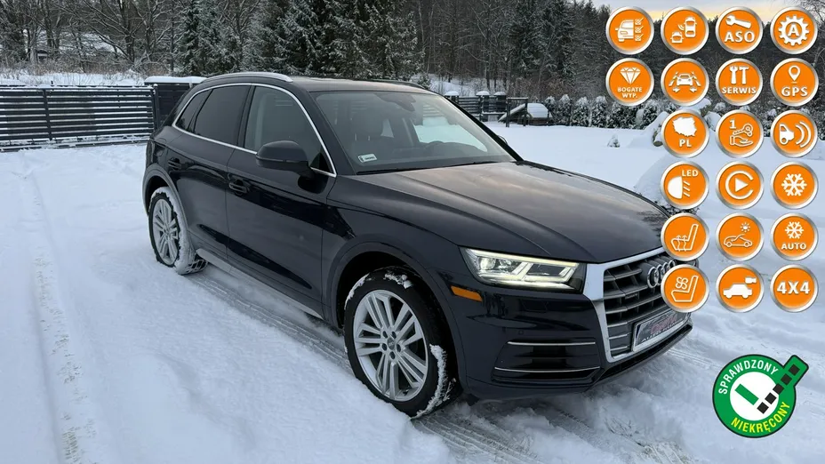 AUDI Q5 -