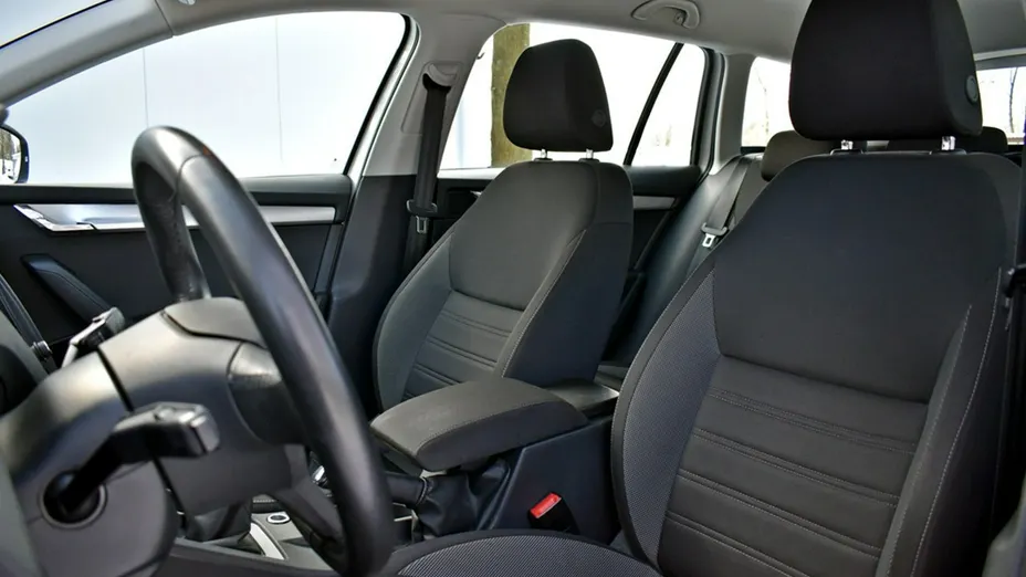 SKODA Octavia -