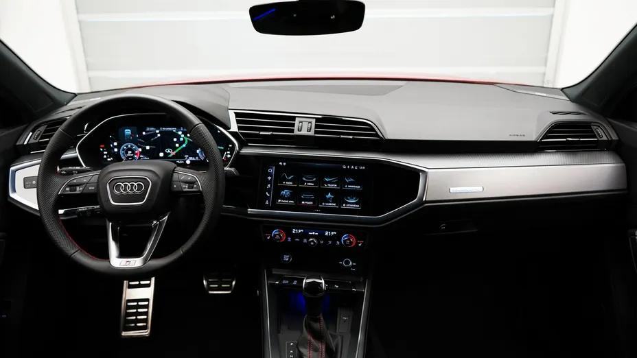 AUDI Q3 Sportback -