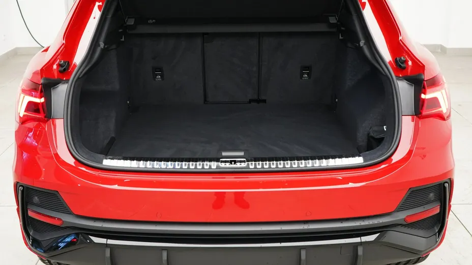 AUDI Q3 Sportback -