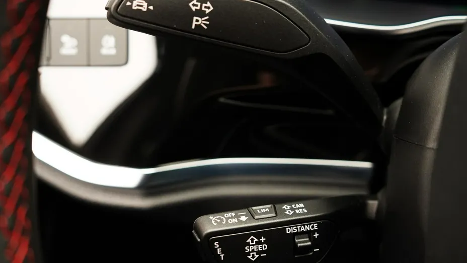 AUDI Q3 Q3 40 TDI Quattro S-Line S tronic