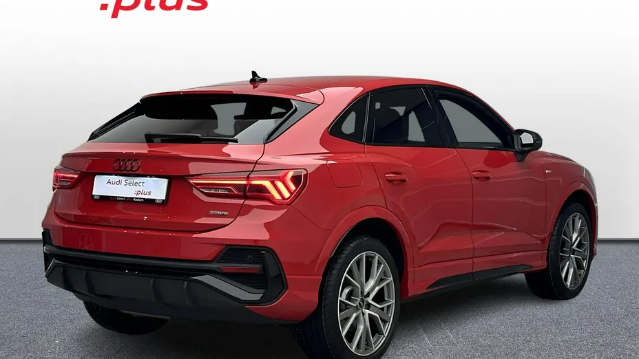 AUDI Q3 Sportback -