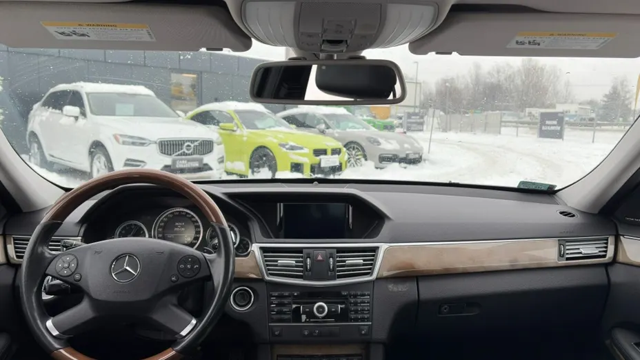 MERCEDES-BENZ E Klasa -