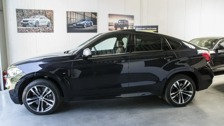 BMW X6 -