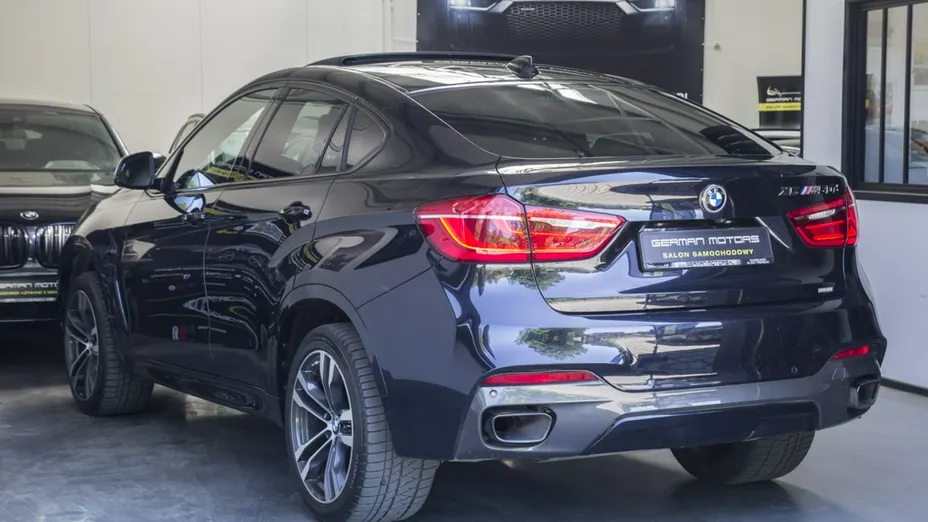 BMW X6 -