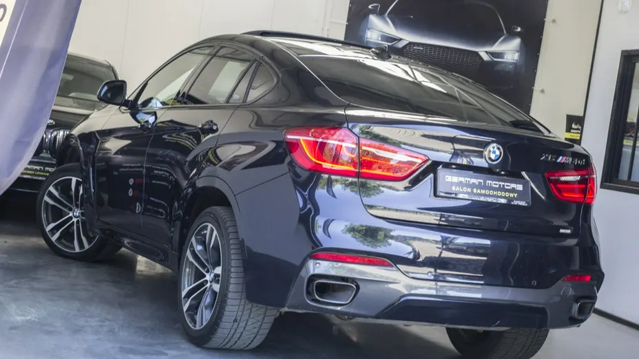 BMW X6 -