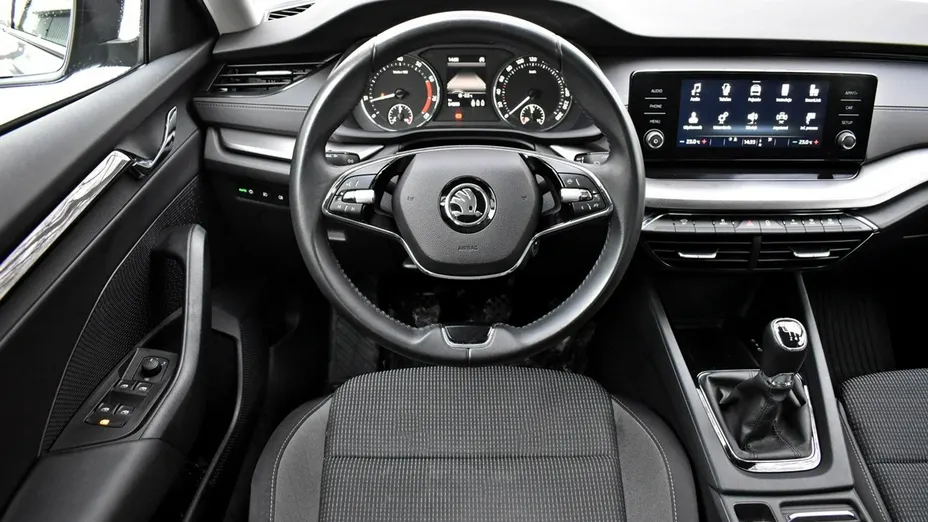 SKODA Octavia -