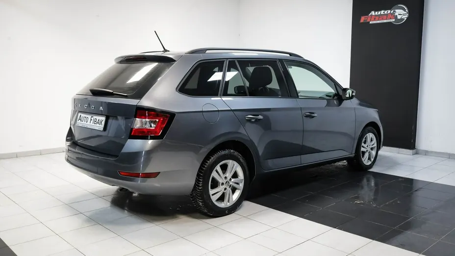 SKODA Fabia -