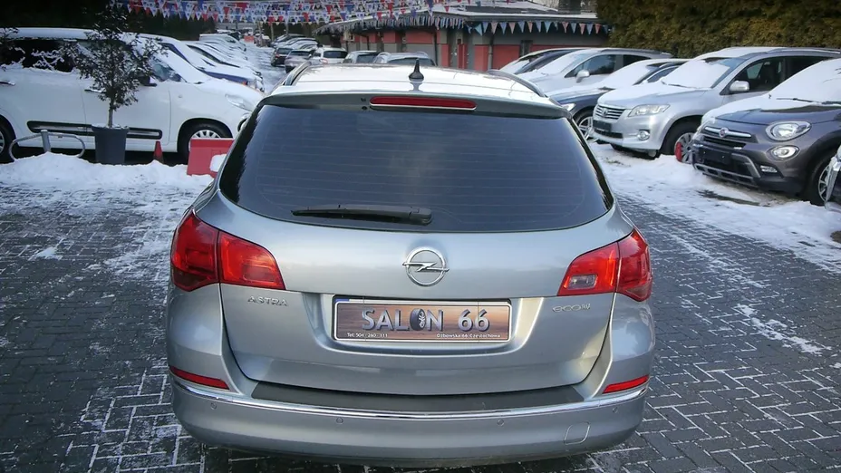 OPEL Astra -