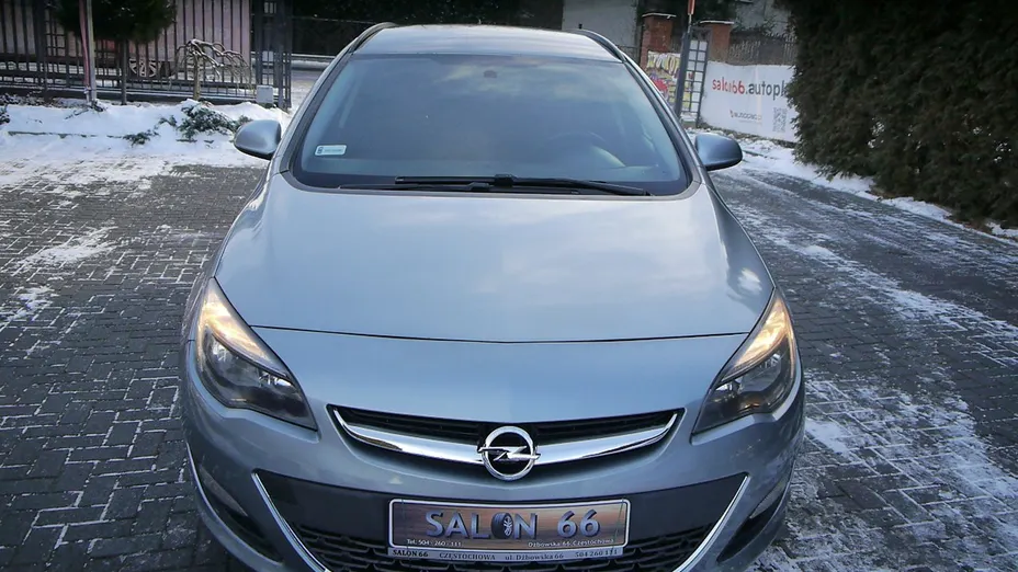 OPEL Astra -