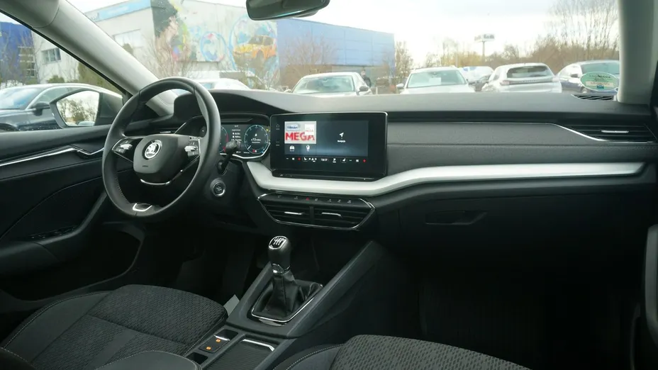 SKODA Octavia -