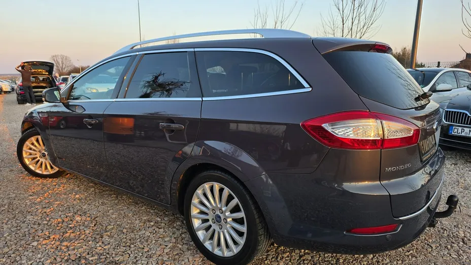 FORD Mondeo -
