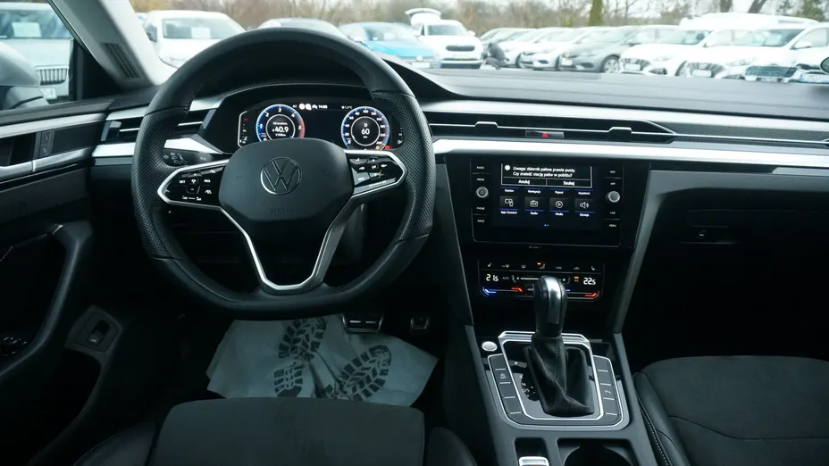 VOLKSWAGEN Arteon -