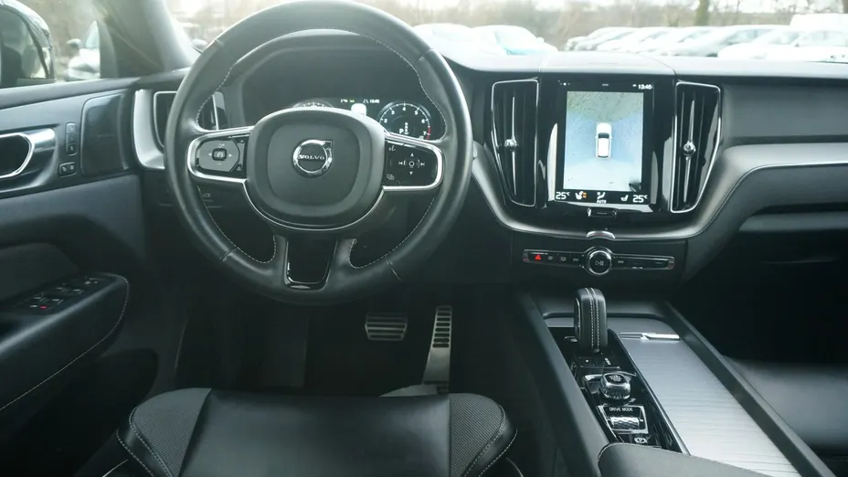 VOLVO XC60 -