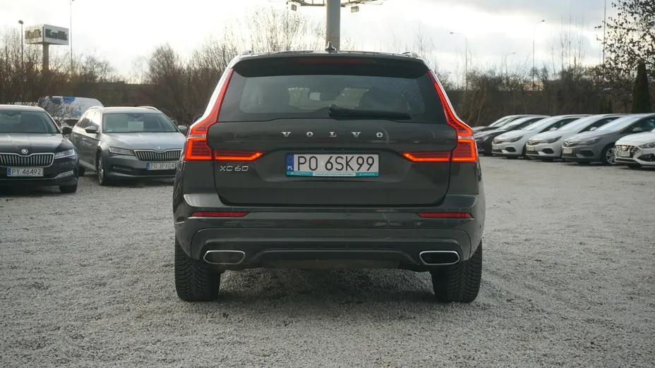 VOLVO XC60 -