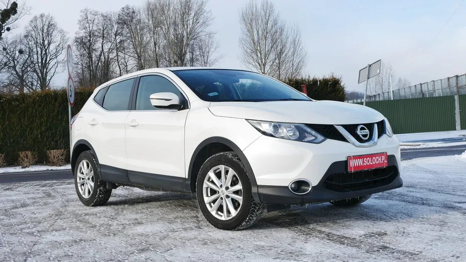 NISSAN Qashqai -