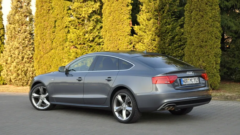 AUDI A5 -