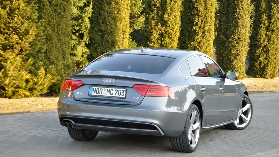 AUDI A5 -