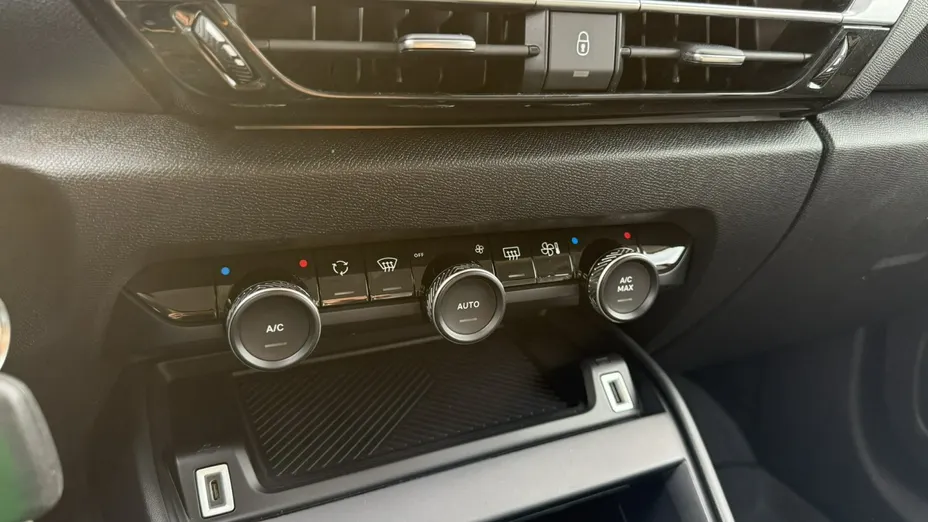 CITROEN C4 -