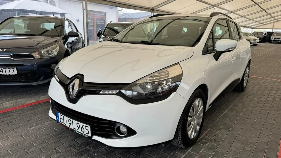 RENAULT Clio -