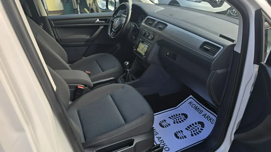 VOLKSWAGEN Caddy -