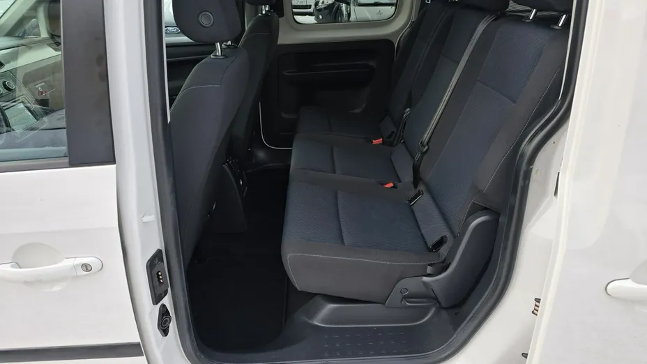 VOLKSWAGEN Caddy -