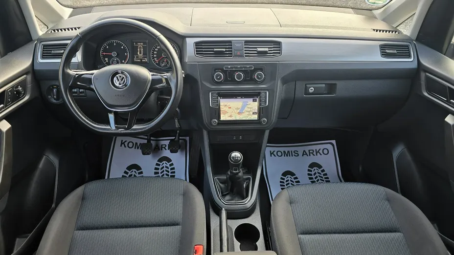 VOLKSWAGEN Caddy -