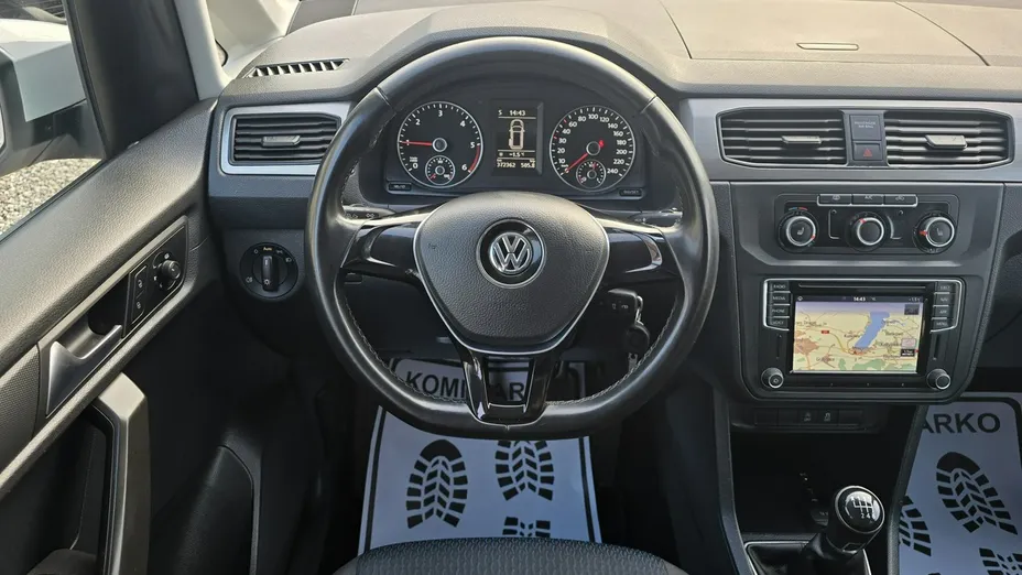 VOLKSWAGEN Caddy -