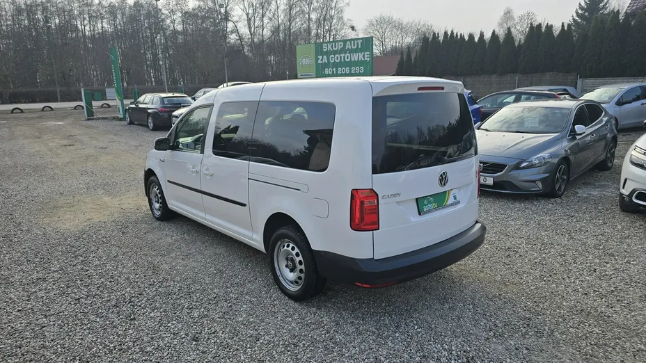 VOLKSWAGEN Caddy -