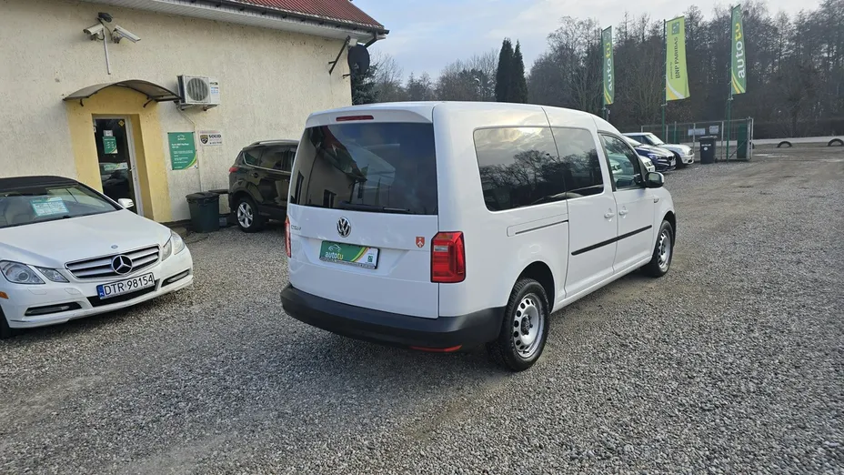 VOLKSWAGEN Caddy -