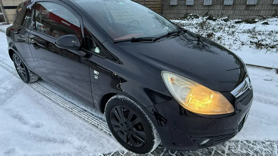 OPEL Corsa -