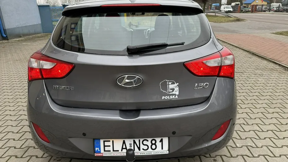 HYUNDAI i30 -