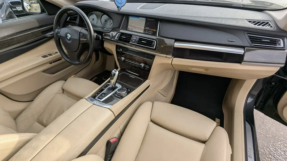 BMW Seria 7 -