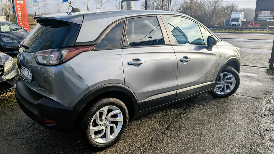 OPEL Crossland X -