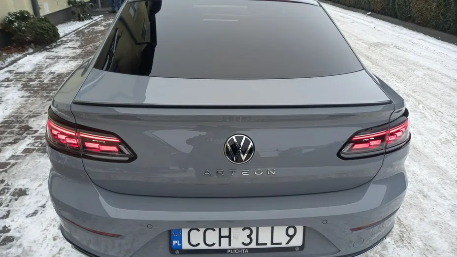 VOLKSWAGEN Arteon -