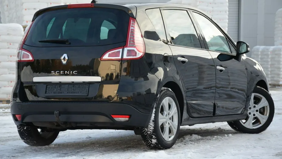 RENAULT Scenic -