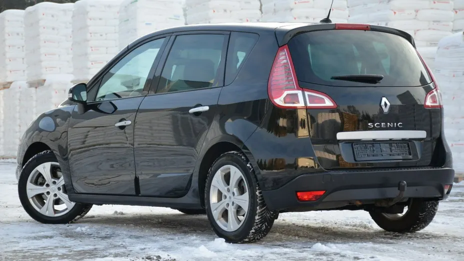 RENAULT Scenic -