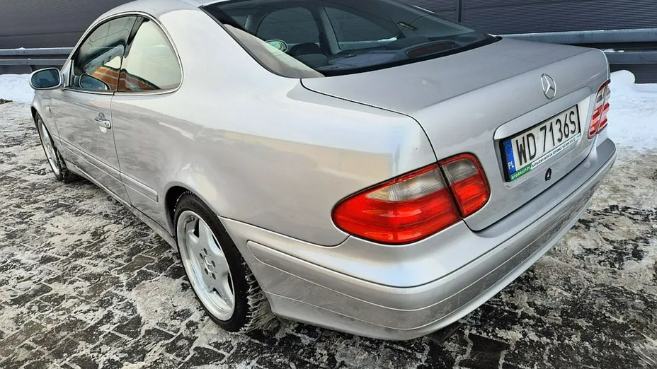 MERCEDES-BENZ CLK -