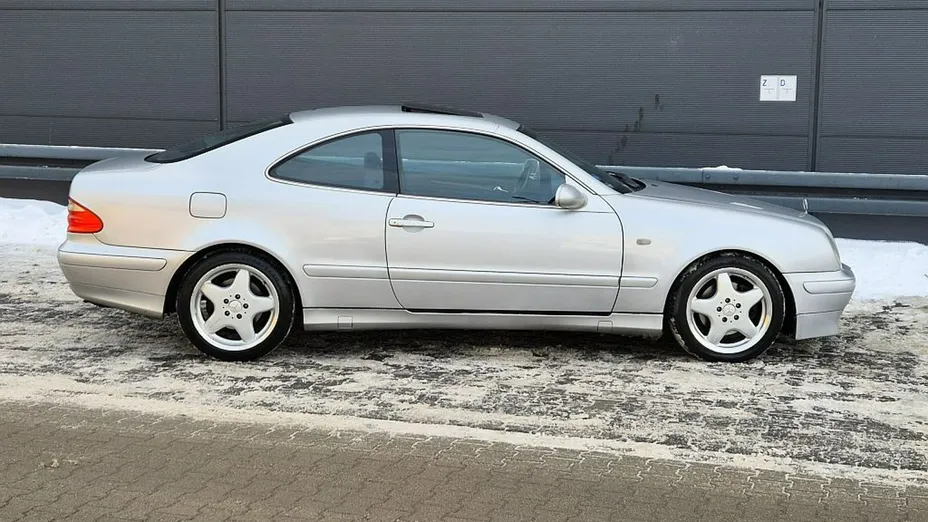 MERCEDES-BENZ CLK -