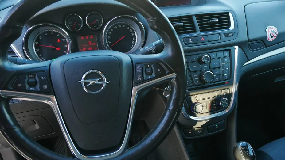 OPEL Mokka -