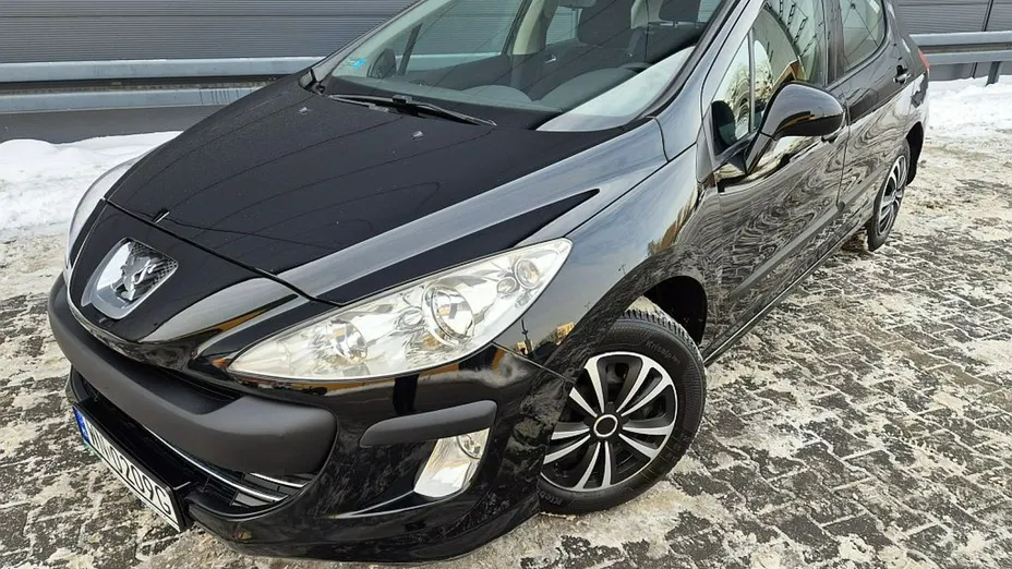 PEUGEOT 308 -