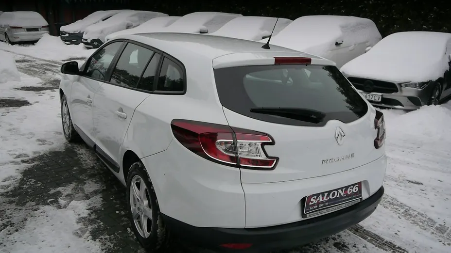 RENAULT Megane -