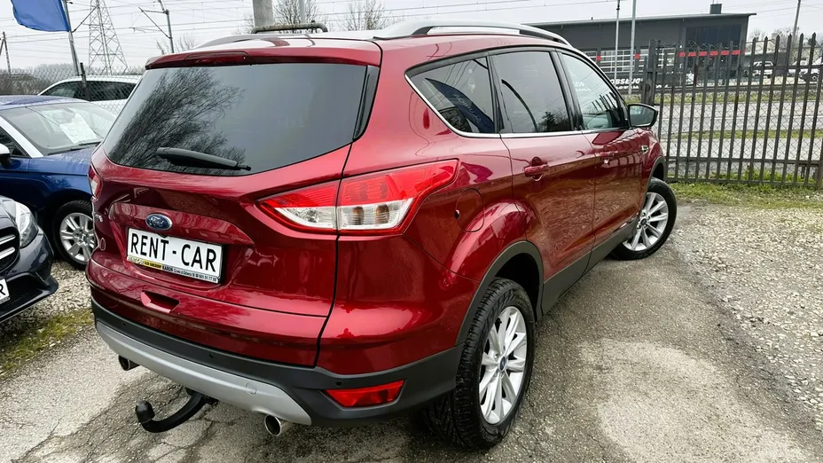 FORD Kuga -